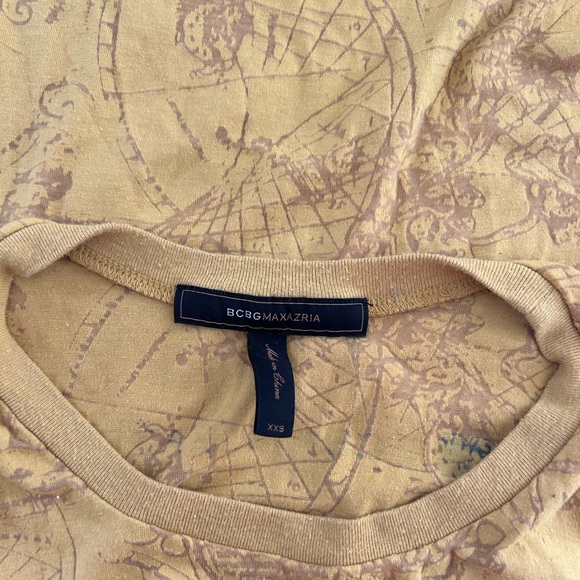 Y2K Early 2000’s Baby Tee - Picture 3 of 3